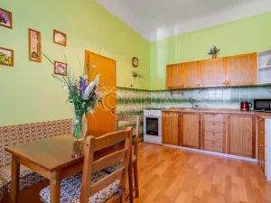 Prodej vícegeneračního domu, Mořina, 320 m2