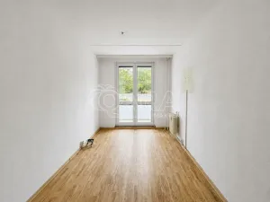 Pronájem bytu 3+1, Praha - Černý Most, Vybíralova, 77 m2