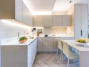 Prodej bytu 2+kk, Praha - Malá Strana, Újezd, 51 m2