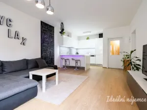 Pronájem bytu 2+kk, Praha - Libeň, Kurta Konráda, 63 m2