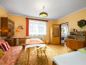 Prodej rodinného domu, Chlumčany, Komenského, 196 m2