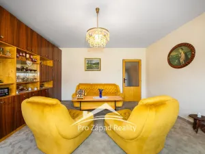 Prodej rodinného domu, Chlumčany, Komenského, 196 m2