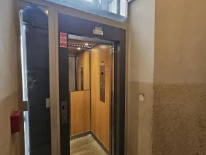 Pronájem bytu 1+kk, Praha - Vinohrady, Rejskova, 40 m2