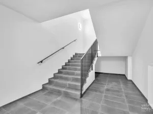Pronájem bytu 2+kk, Hradec Králové - Kukleny, Pražská třída, 106 m2