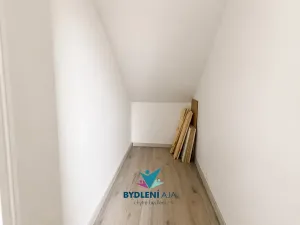 Pronájem bytu 1+kk, Dubí, Lidická, 86 m2