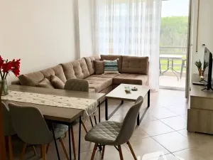Prodej bytu 2+kk, Manëz, Albánie, Rruga Gjiri i Lalzit, 54 m2