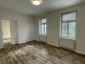 Pronájem bytu 3+kk, Praha, Bubenečská, 80 m2