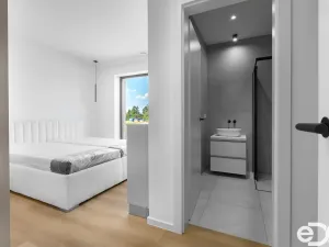 Prodej rodinného domu, Dalovice, 108 m2