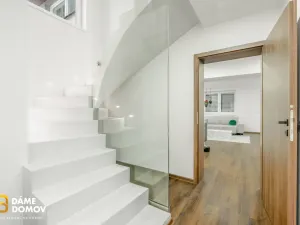 Prodej rodinného domu, Suchov, 308 m2