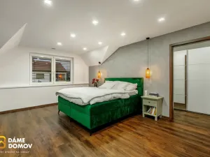 Prodej rodinného domu, Suchov, 308 m2