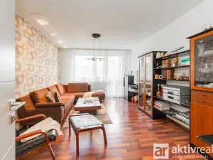 Prodej bytu 4+1, Praha - Černý Most, Šromova, 95 m2
