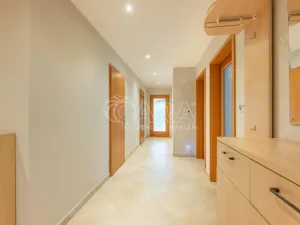 Prodej bytu 4+kk, Praha - Záběhlice, Mattioliho, 101 m2