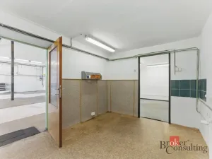 Pronájem výrobních prostor, Hradec Králové - Slezské Předměstí, Výrobní, 1059 m2