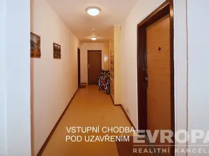 Prodej bytu 2+kk, Praha, Vlastina, 46 m2