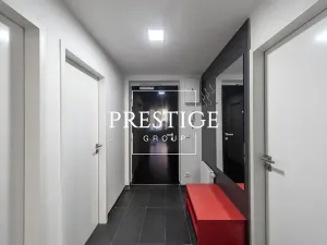 Pronájem bytu 1+kk, Praha - Smíchov, Švédská, 45 m2
