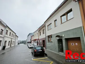 Pronájem kanceláře, Hustopeče, Mrštíkova, 12 m2