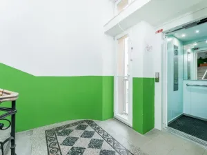 Pronájem bytu 1+kk, Hradec Králové, náměstí Svobody, 30 m2