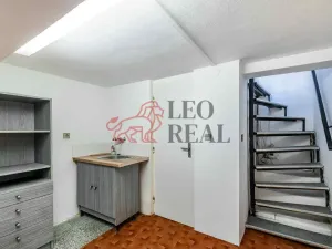 Pronájem kanceláře, Praha - Strašnice, Kounická, 34 m2