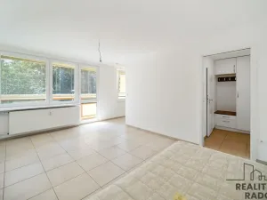 Pronájem bytu 1+kk, Pardubice, Jiráskova, 40 m2