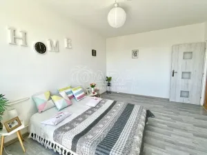 Pronájem bytu 2+1, Dřevohryzy, 55 m2