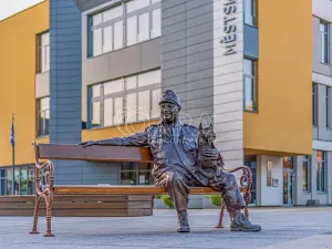 Pronájem bytu 2+kk, Dřevohryzy, 53 m2