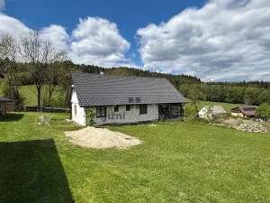 Prodej rodinného domu, Malšín, 300 m2