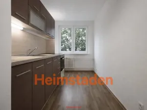 Pronájem bytu 1+1, Orlová - Lutyně, Osvobození, 38 m2