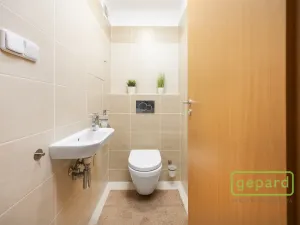 Prodej bytu 3+kk, Mníšek pod Brdy, Ke škole, 73 m2