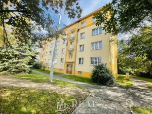 Prodej bytu 2+1, Teplice - Řetenice, Duchcovská, 52 m2