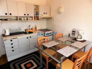 Pronájem bytu 1+1, České Budějovice - České Budějovice 7, Komenského, 64 m2