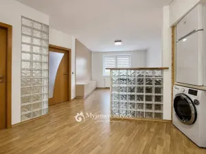 Pronájem bytu 2+kk, Znojmo, Přímětická, 48 m2