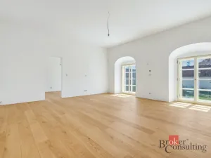 Prodej bytu 2+kk, Jince, Slavíkova, 85 m2