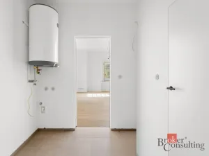 Prodej bytu 1+kk, Jince, Slavíkova, 50 m2