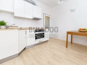 Pronájem bytu 2+1, Nymburk, Rybářská, 61 m2