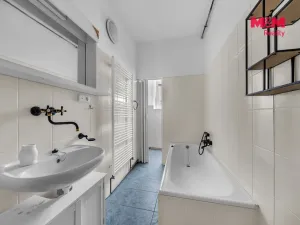 Prodej činžovního domu, Úpice, Svornosti, 170 m2