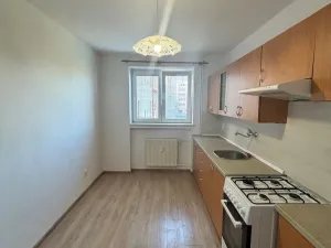 Pronájem bytu 2+1, Pardubice, K Blahobytu, 55 m2