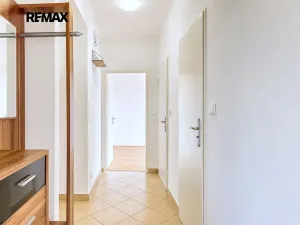 Pronájem bytu 2+1, Praha - Vinohrady, Pod Rapidem, 52 m2