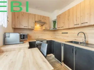 Prodej bytu 3+1, Červený Újezd, U Okálu, 62 m2