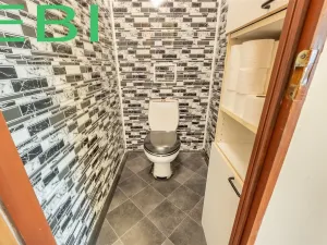 Prodej bytu 3+1, Červený Újezd, U Okálu, 62 m2