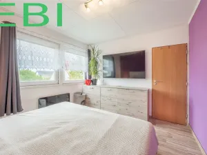 Prodej bytu 3+1, Červený Újezd, U Okálu, 62 m2