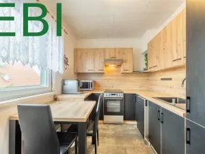 Prodej bytu 3+1, Červený Újezd, U Okálu, 82 m2