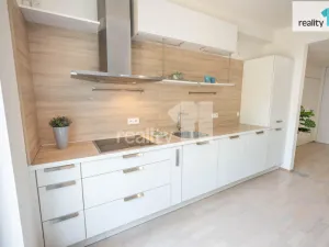 Prodej bytu 2+kk, Praha - Smíchov, Švédská, 56 m2