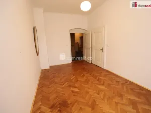 Pronájem bytu 4+1, Karlovy Vary, Moskevská, 130 m2