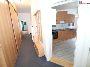 Pronájem bytu 4+1, Karlovy Vary, Moskevská, 130 m2