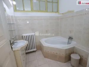 Pronájem bytu 4+1, Karlovy Vary, Moskevská, 130 m2