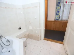 Pronájem bytu 4+1, Karlovy Vary, Moskevská, 130 m2