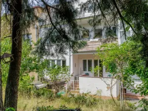 Prodej atypického bytu, Praha - Smíchov, U Šalamounky, 100 m2