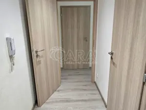 Pronájem bytu 2+kk, Beroun - Beroun-Město, Slapská, 43 m2