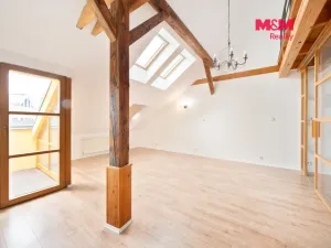 Pronájem bytu 3+kk, Praha - Libeň, Chlumčanského, 104 m2