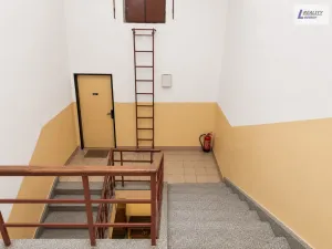 Prodej bytu 4+1, Květov, 84 m2